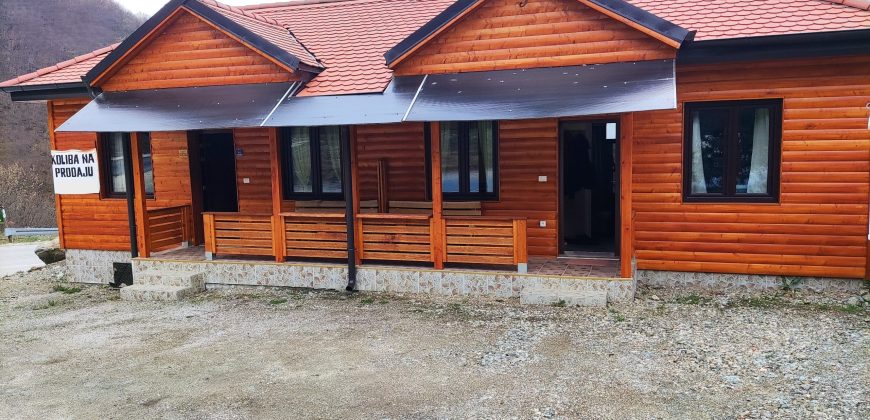 🌿☀️ NA PRODAJU – DVA TURISTIČKA APARTMANA – NA STAROJ PLANINI na krovu Srbije, apartmansko naselje Crni Vrh opština Knjaževac