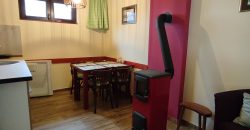 🌿☀️ NA PRODAJU – DVA TURISTIČKA APARTMANA – NA STAROJ PLANINI na krovu Srbije, apartmansko naselje Crni Vrh opština Knjaževac