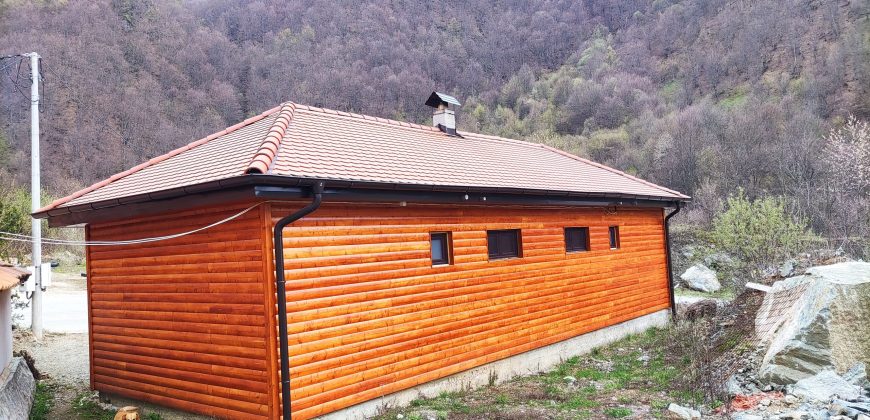 🌿☀️ NA PRODAJU – DVA TURISTIČKA APARTMANA – NA STAROJ PLANINI na krovu Srbije, apartmansko naselje Crni Vrh opština Knjaževac