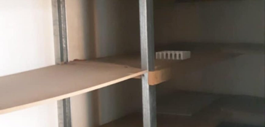 NA PRODAJU – Dva poslovna prostora (lokala) i Trosoban stan – u centru grada Zaječara