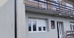 🏡 NA PRODAJU – PORODIČNA STAMBENA ZGRADA – KUĆA SA GARAŽOM 292 m² i dvorište – 409/321 m², u naselju Oskoruša u Zaječaru! 🌟