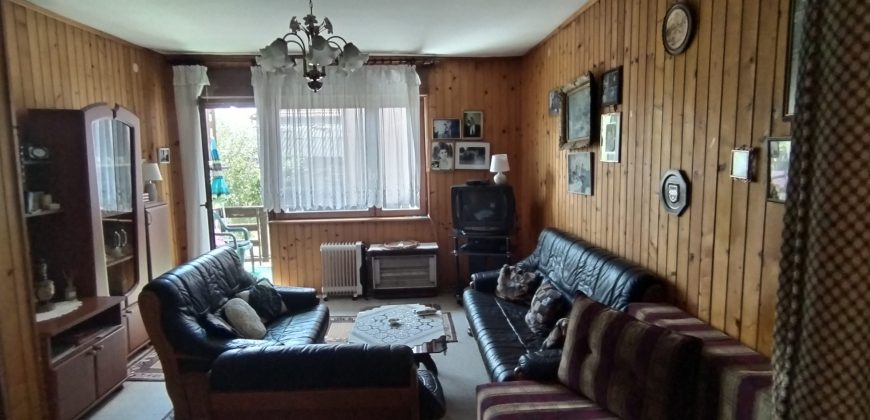 🏡✨ EKSKLUZIVNA PRODAJA – PROSTRANA SPRATNA PORODIČNA KUĆA SA GARAŽOM I PODRUMOM U NASELJU SELIŠTE, ZAJEČAR ✨🏡