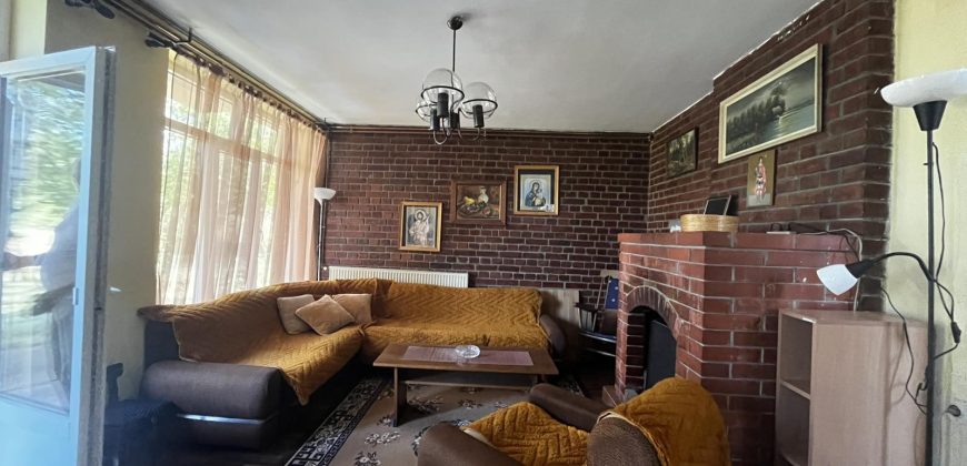 🏡 RETKOST NA TRŽIŠTU – IMANJE KAKVO SE KUPUJE JEDNOM U ŽIVOTU! – TRI KUĆE • GARAŽA • POMOĆNI OBJEKTI • VOĆNJAK • GRAĐEVINSKO I POLJOPRIVREDNO ZEMLJIŠTE