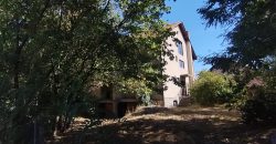 🏠 TOP PONUDA – JEDINSTVENA PORODIČNA KUĆA SA TRI ZASEBNE STAMBENE JEDINICE I VELIKIM PLACEM – NASELJE VLAČIĆ U ZAJEČARU ! 🏠